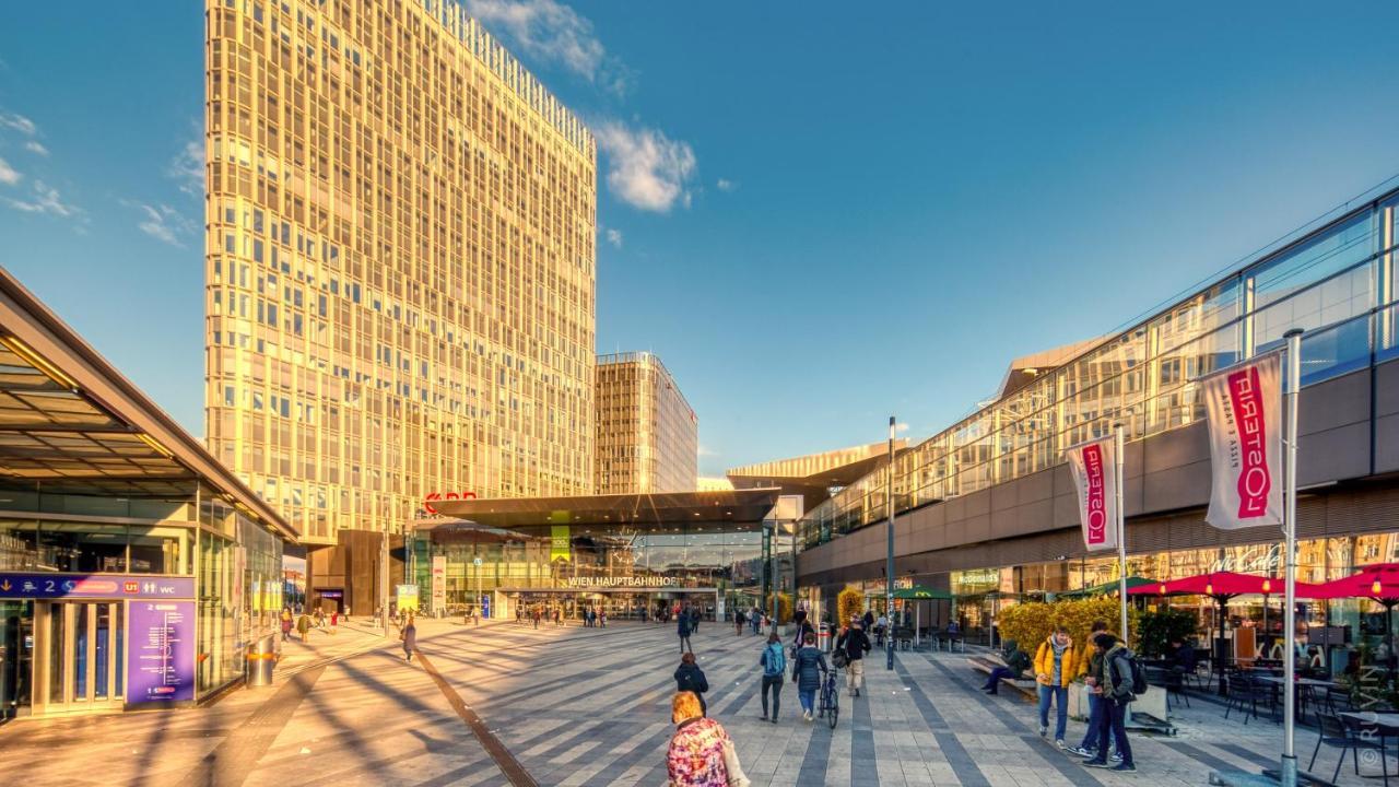 דירות וינה High Rise, Netflix, 2 Min To Main Station מראה חיצוני תמונה
